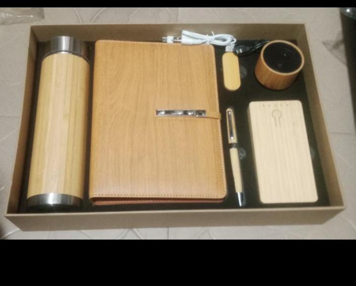 Personalized & Sustainable Gift Items